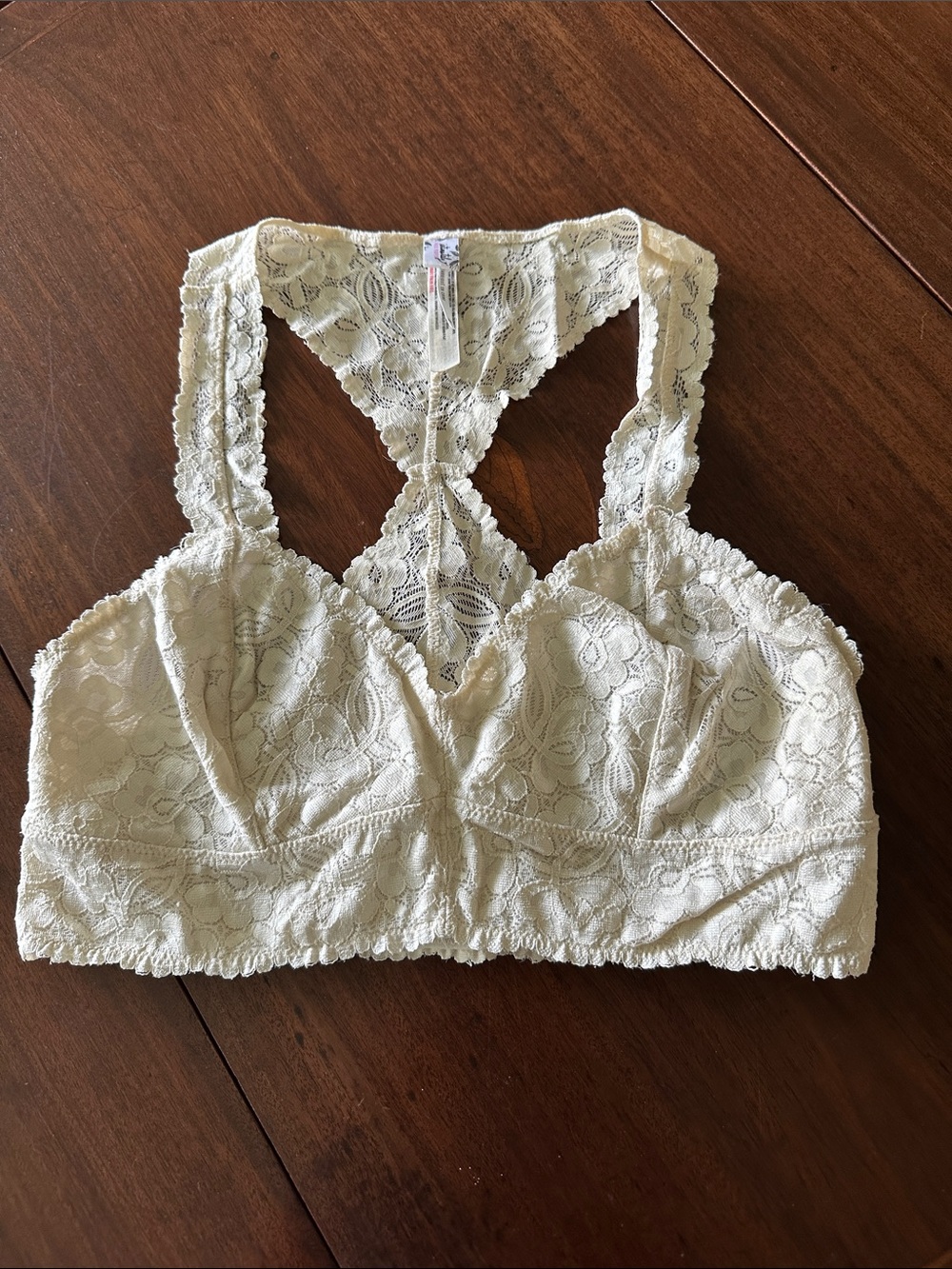 Free People Intimately Yours size M Lace Bralette Racerback in Cream